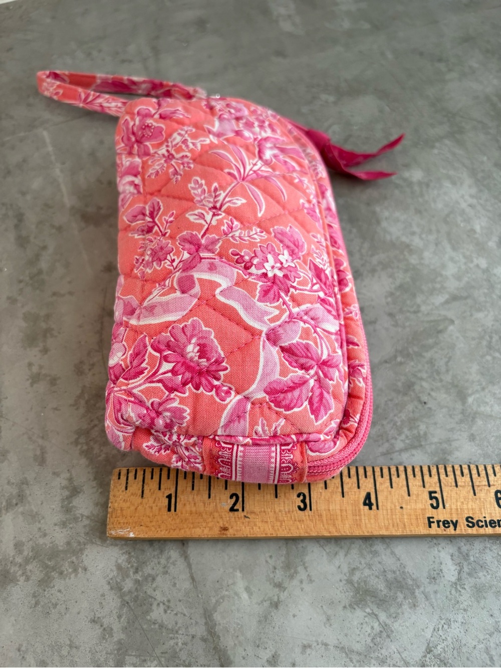 Vera Bradley Zip Top Wristlet is in the retired "Hope Toile" pattern - Picture 4 of 7
